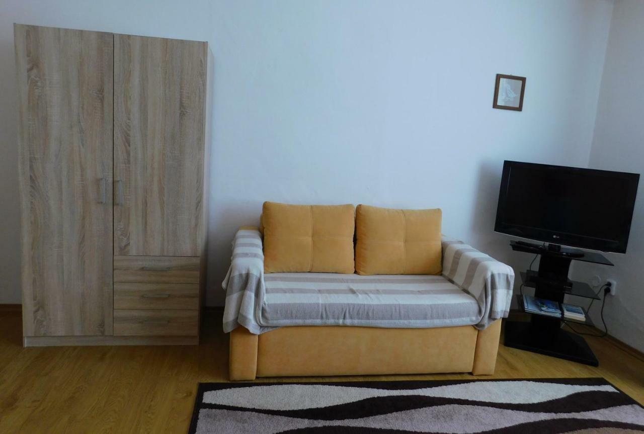 Liptovský Hrádok Holiday Home Liptovsky Peter מראה חיצוני תמונה